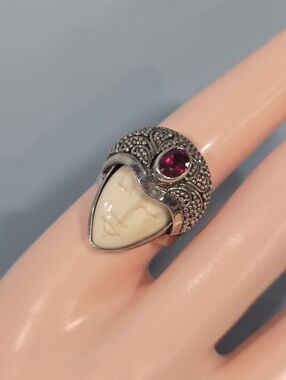 Gorgeous Genuine Sterling Silver/ Hand Carved Bone/ Garnet/ Goddess Ring (7.5)